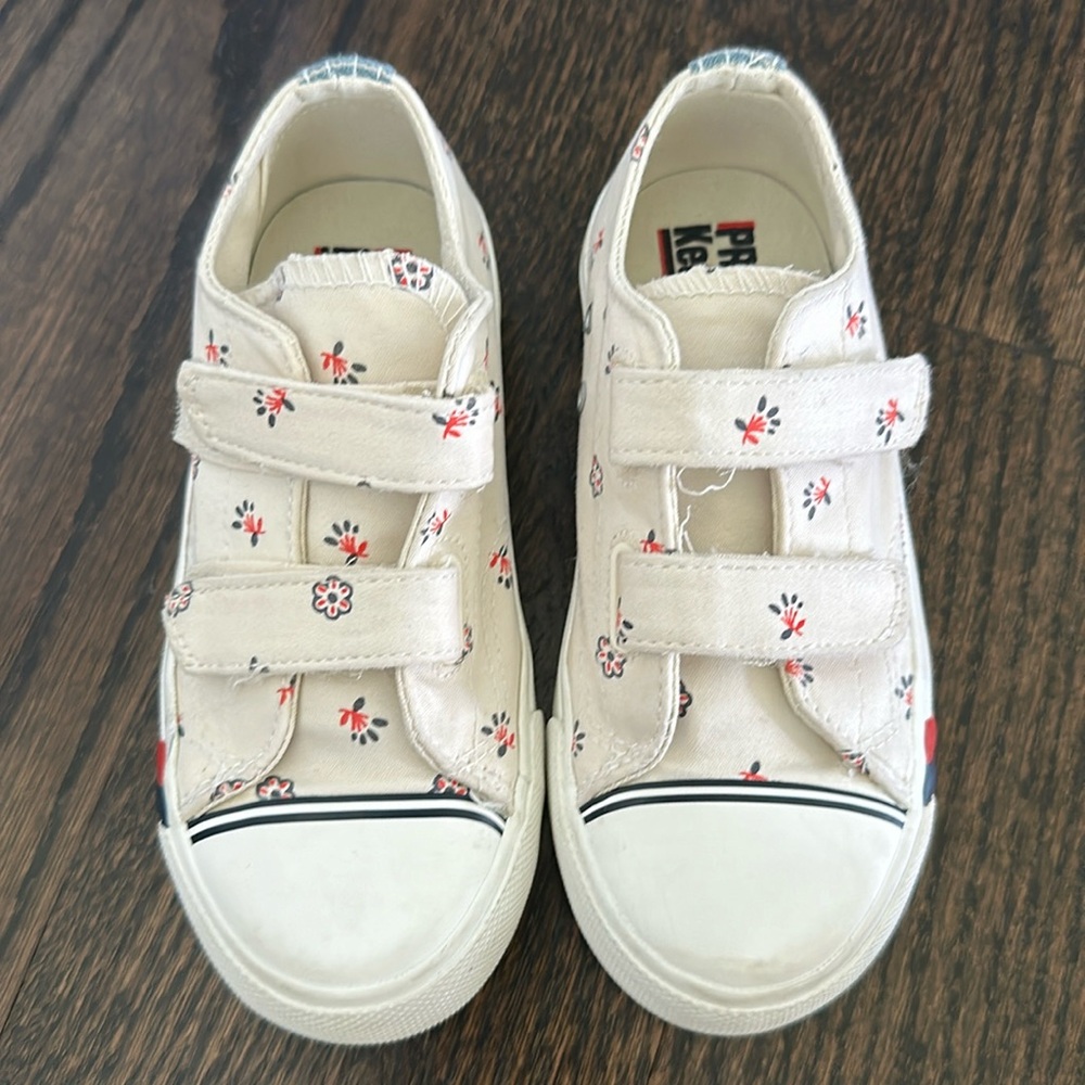 EUC toddler Pro-Keds Royal Lo HL Bandana white with red and blue flowers 10